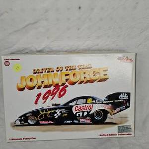 124 John Force Driver of the Year