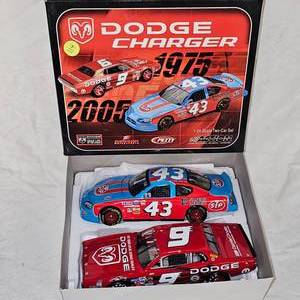 124 1975-2005 Petty Chargers Combo
