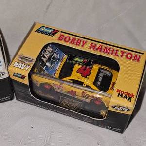 164 (3) Diecast Nascar