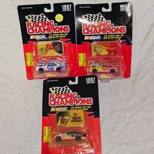 164 (3) Diecast Nascar