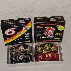 164 McDonalds 94 and Valvoline-4 Cars