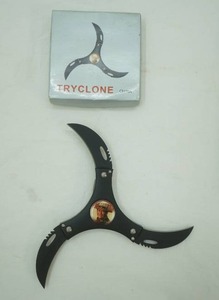 John Wayne black tri folding blade throwing knife