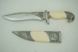 vintage decorative eagle themed dagger and scabbard. intricate engravings, carved, heavy (2.05lbs) 15.5 overall length