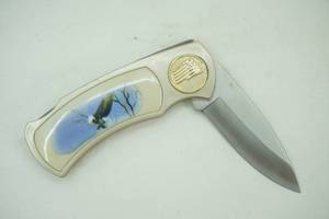 Vintage Collectible Folding Pocket Knife. Bald Eagle Design. 3 blade