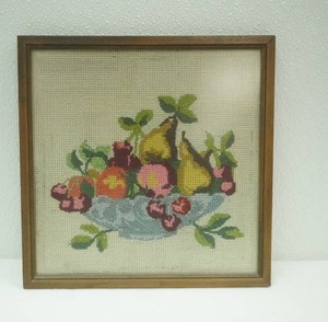 vintage framed needlepoint artwork 10x10