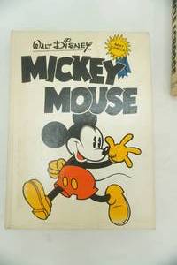 Vintage Hardcover Walt Disney's Mickey Mouse Best Comics Anthology. Published in 1978.