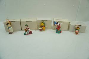5ct Vintage Christmas Magic Collection Series Ornament by Grolier