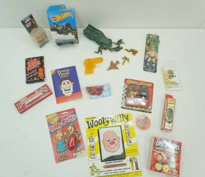 Collectible Toy & Candy Memorabilia