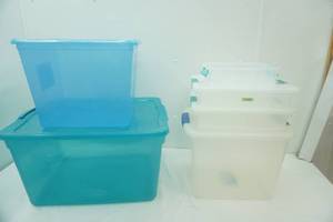Totes & Storage Bins With Lids