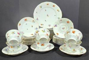 LL-L - Vintage Winterling Bavaria Germany Porcelian China Dinnerware Set (35 Piece)