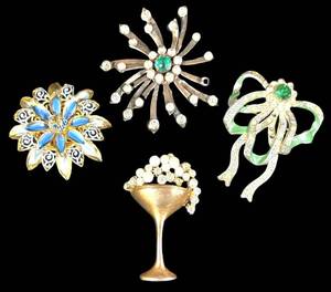 LL-L - Vintage Brooch Assortment (Lot of 4)