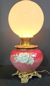 LL-FR - Vintage Globe Lamp With Brass Base & Floral Glass Shade