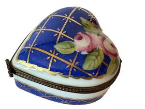 Vintage Peint Main Limoges Heart Trinket Box