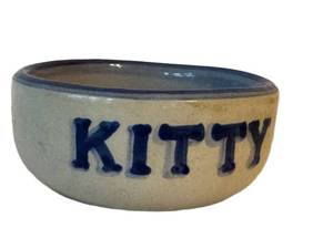 K - M.A. Hadley Pottery Kitten Bowl