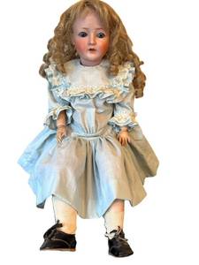 ULR - Antique Revalo German Doll
