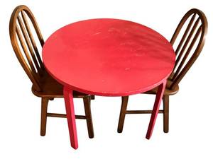 LR - Childrens Wooden Table & Chair Set