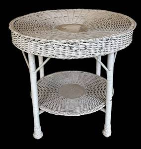 FP - Vintage White Wicker Round Table