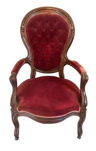 LR - Victorian Style Parlor Chair With Button-Tufted Red Velvet