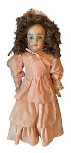 BR1 - Antique Doll