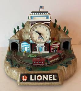DR - Lionel 100th Anniversary Limited Edition Railroad Station Clock