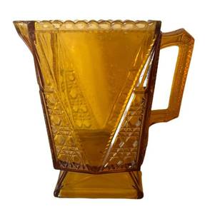 BR1 - Vintage Early American Pattern Glass Amber Pressed Glass Pitcher