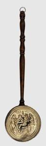 UMBR - Vintage Brass Bed Warmer Wall Hanging Wood Handle