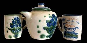 D - Vintage M.A. Hadley 3-Piece Teapot & Mug Set