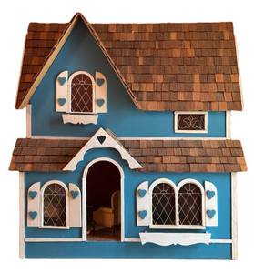 UBR - Vintage Dollhouse With Victorian Dolls, Furniture & Accessories