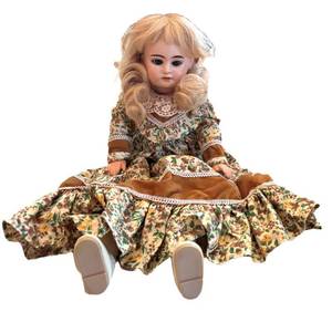 UBR - Antique Armand Marseille AM 201 Bisque Head Doll 1894 Mold Number