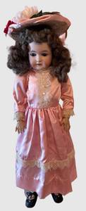 UBR - Antique Queen Louise Doll With Clothes