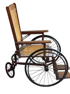 ULR - Antique Gendron Wheel Company Oak Wheelchair 260 NX