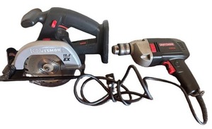 Den - Craftsman 19.2V Circular Saw & 12-In Hammer Drill Mixed Lot
