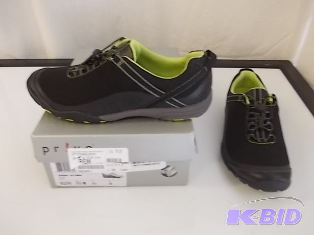 lot 34 image: Womens Clarks