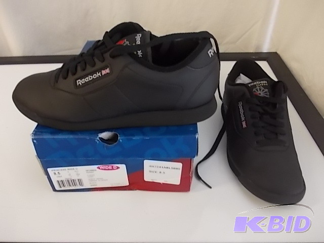 lot 53 image: Womens Reebok