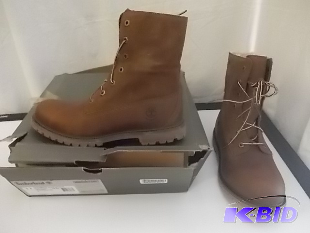 lot 60 image: Womens Timberland