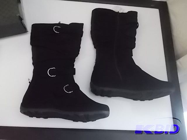 lot 69 image: Womens Carrini Boot