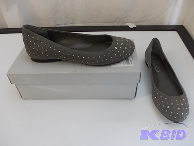 lot 78 image: Womens Jessica Simpson