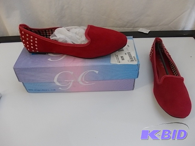 lot 85 image: Womens GC Flat