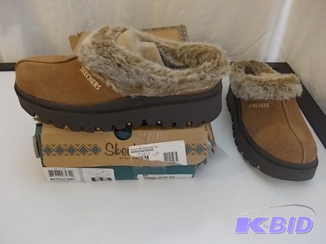 lot 101 image: Womens Skechers