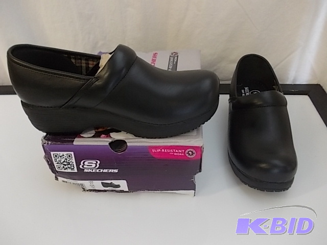 lot 108 image: Womens Skechers