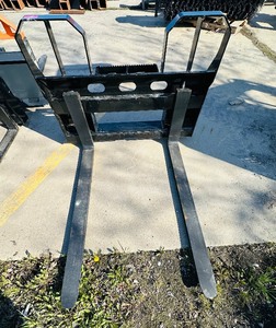 PALLET FORKS - 48 - LEGEND - 33019W