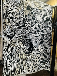 NEW  Luxurious WILD CAT Rug - 5 x 8