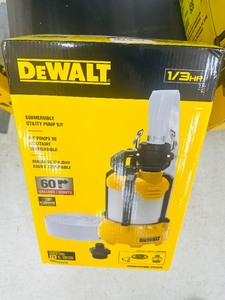 NEW - DEWALT Submersible UTILITY PUMP - 13 hp - DXWP61379