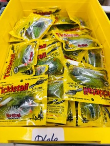 50 pk TICKLE TAIL GRUBS (Northland Tackle) greenorangewhite