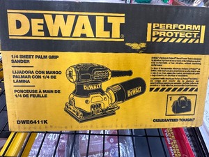 DEWALT Corded 14 Sheet Palm Grip SANDER - DWE6411K