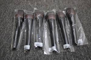 6 veil makeup brushes...