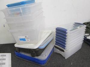 Lot of assorted storage containers ...