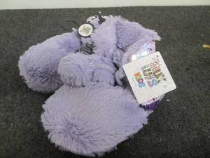 Muk Luks kids slippers...