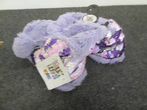 Muk Luks kids slippers...