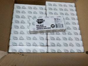 Box of 20 Car Quest 10 packs Mini B...